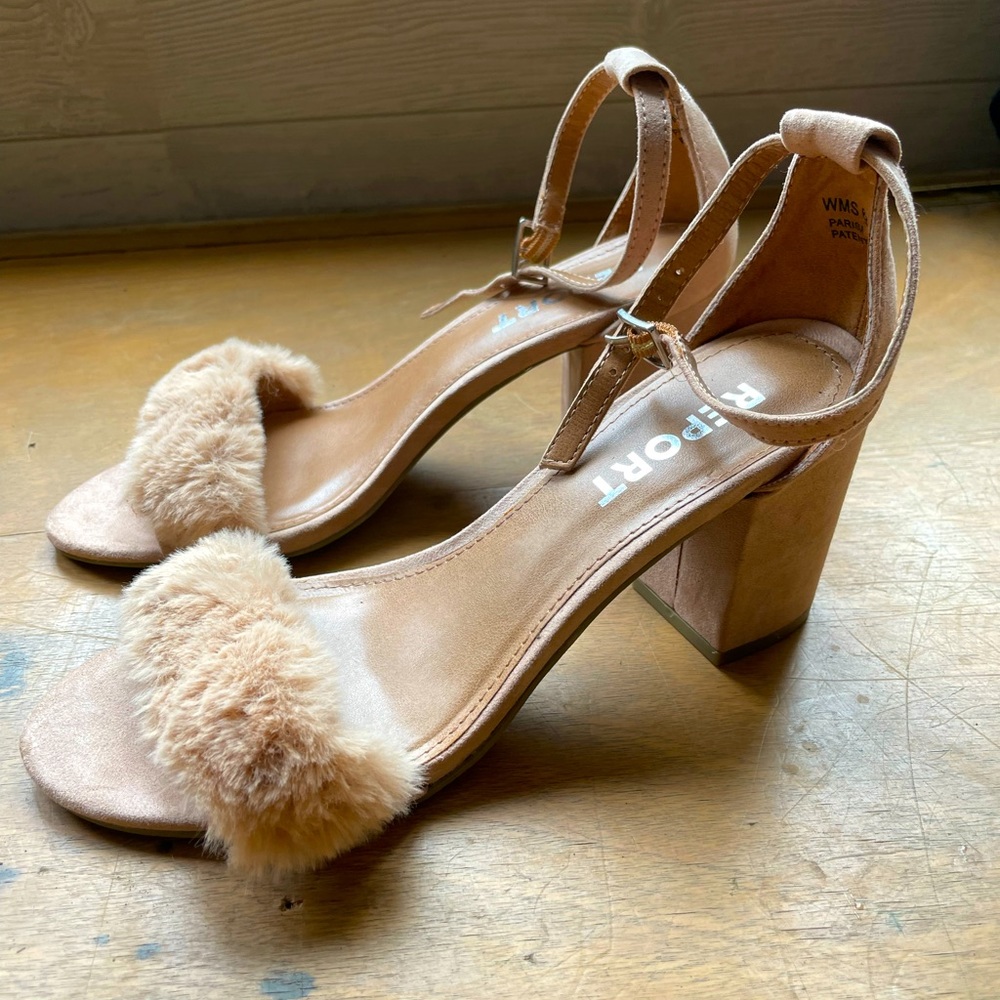 Report Heels